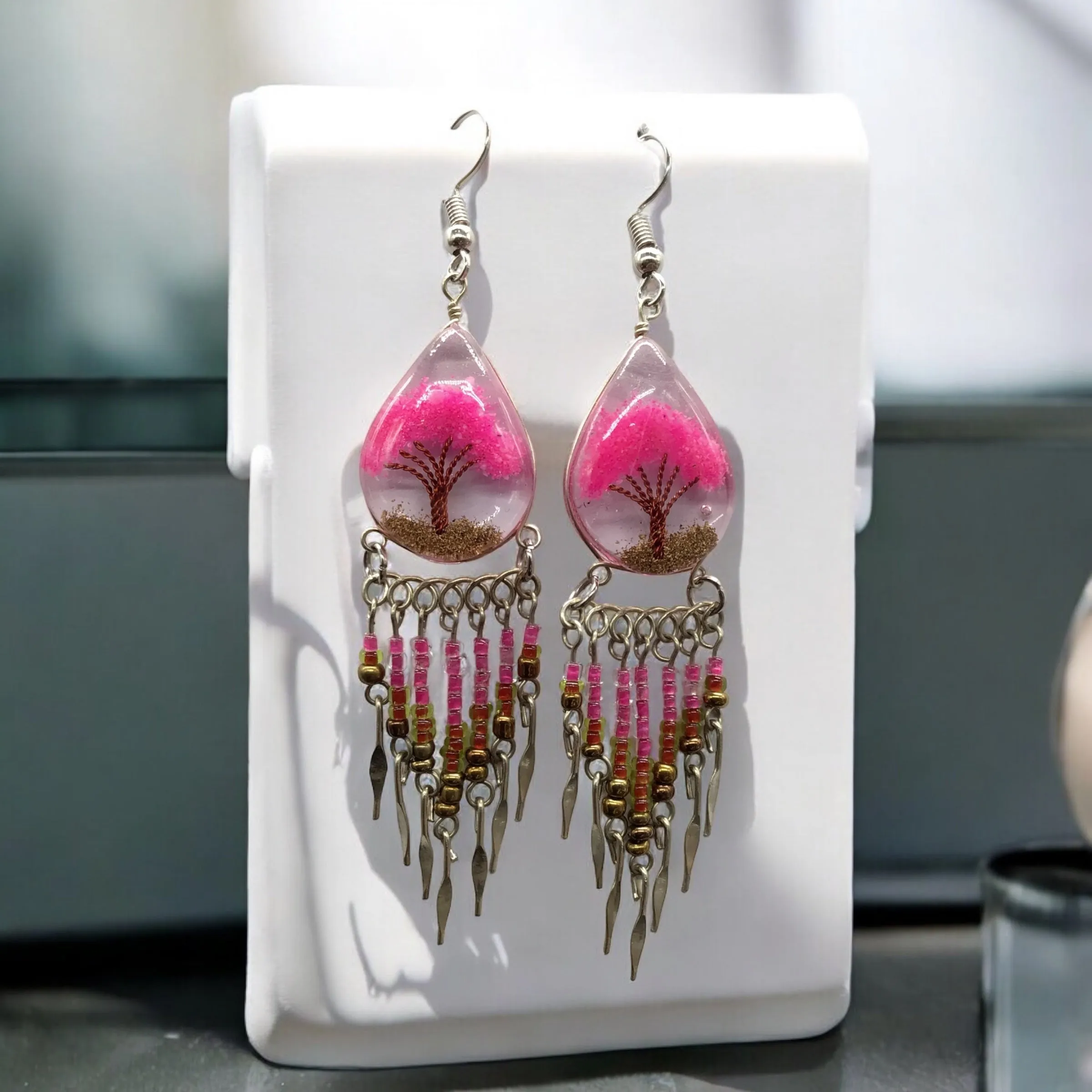 OLDTRIBES™ Tree of life Crushed Chip Stone Pink Earrings
